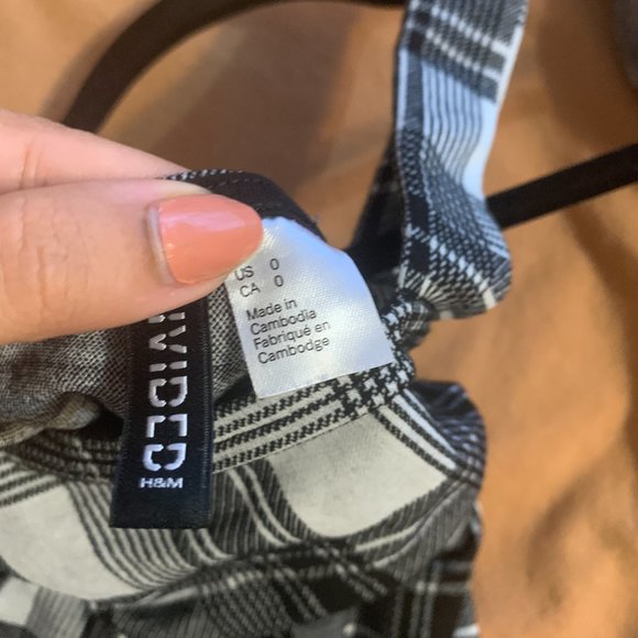 Mini plaid dress - Picture 3 of 3